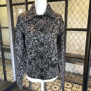 Tommy Hilfiger sweater.